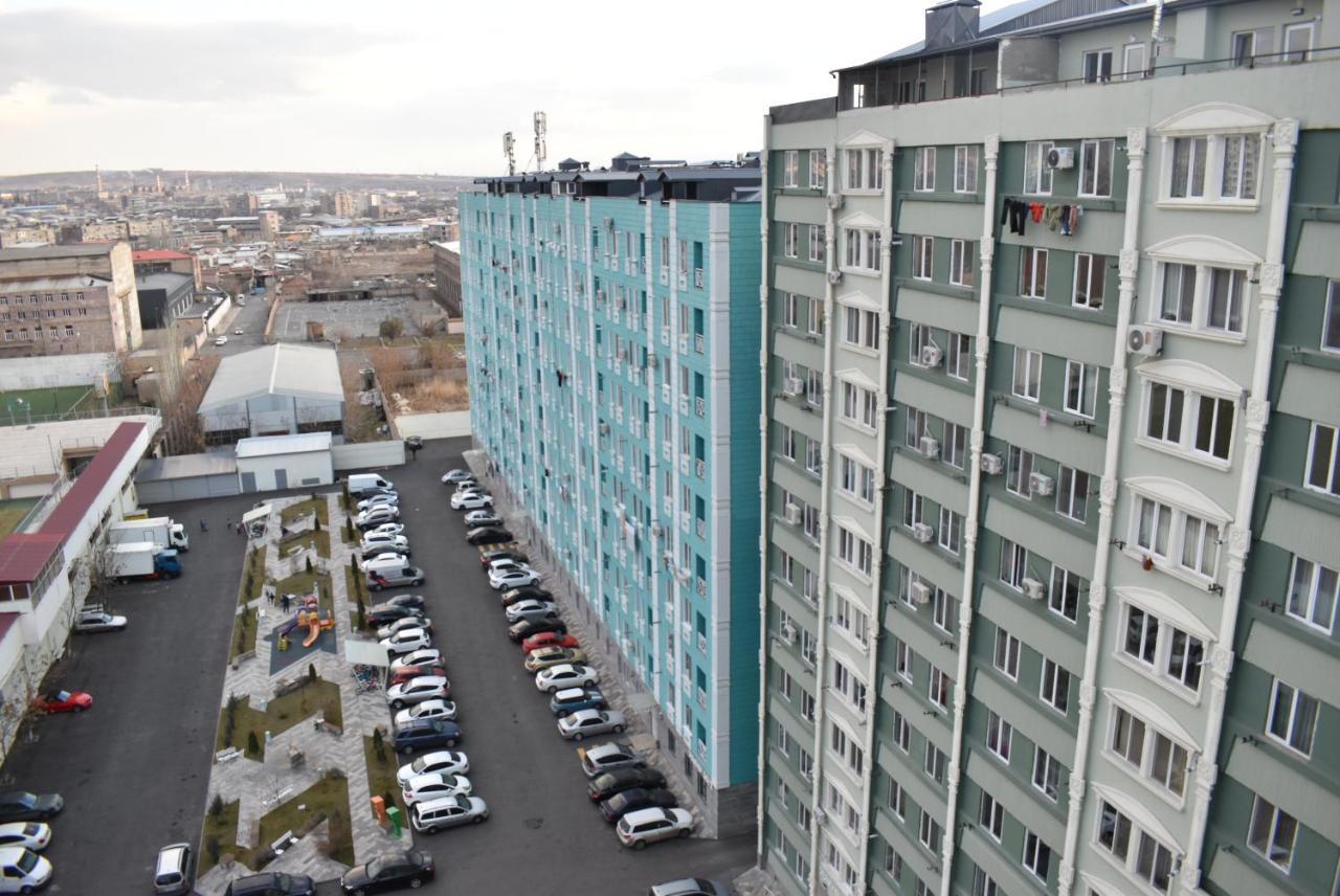 Loft Apartment In Jerevan Exteriör bild